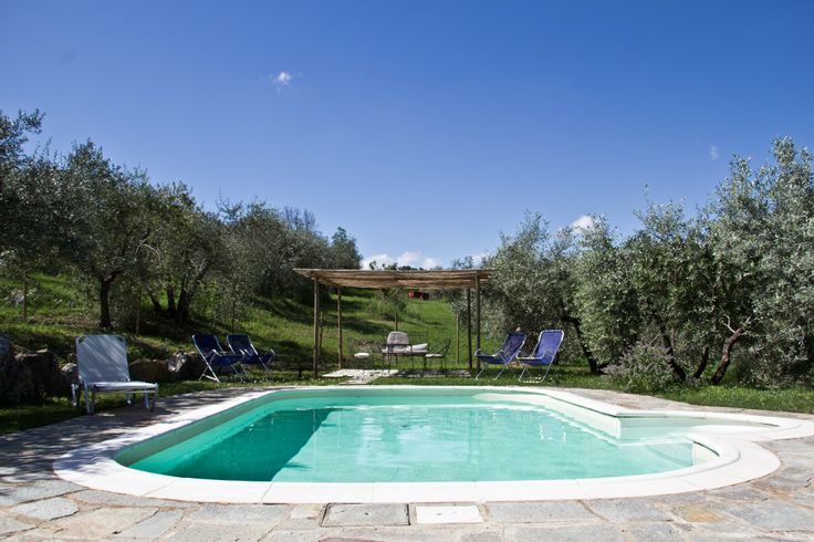 Piscina esterna del Castagnolino